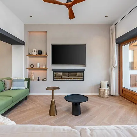 New! Dattero -private Pool, Jacuzzi, Sauna, Media Villa