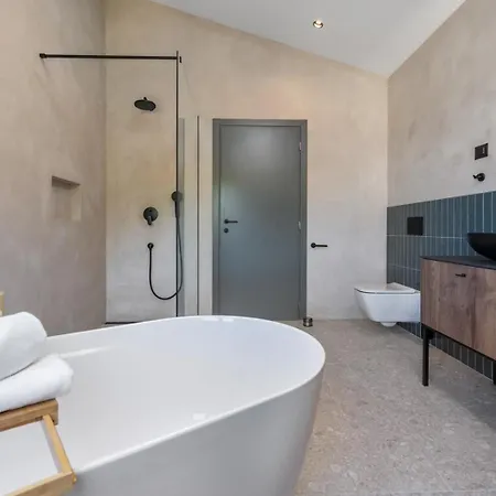 Villa New! Dattero -private Pool, Jacuzzi, Sauna, Media Mimice