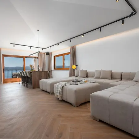 New! Dattero -private Pool, Jacuzzi, Sauna, Media Villa *