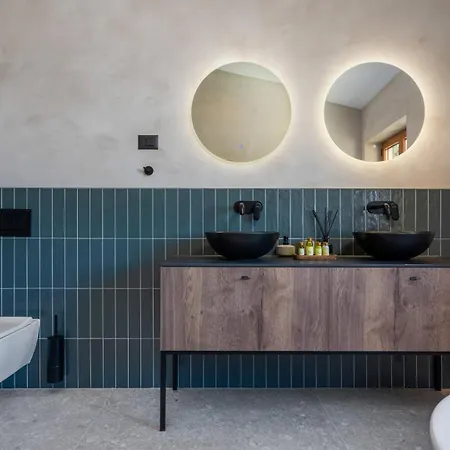 New! Dattero -private Pool, Jacuzzi, Sauna, Media Villa